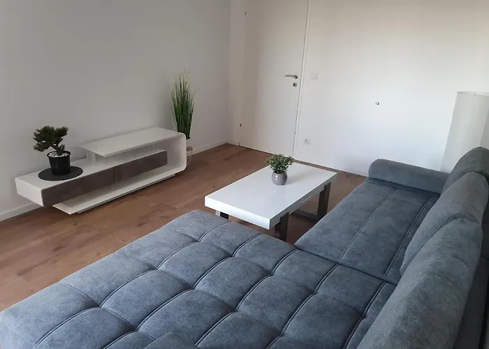 Smarte Dachgeschosswohnung Mit 2 Terrassen Direkt Am Hauptbahnhof Διαμέρισμα
