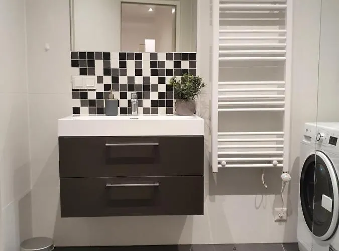 Διαμέρισμα Smarte Dachgeschosswohnung Mit 2 Terrassen Direkt Am Hauptbahnhof *